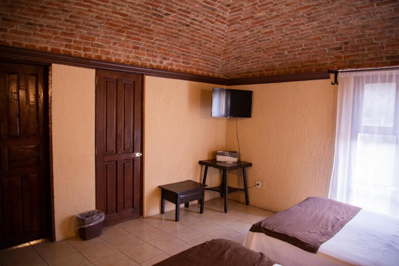 Hotel Hacienda De Cobos Guanajuato Kültér fotó